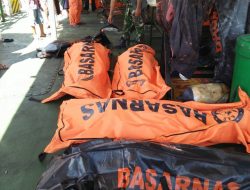 Koramil Bantu Penyelamatan Korban Kapal Tenggelam KM. Mutiara Sentosa 1 Panjang, Di Perairan Pulau Masalembu
