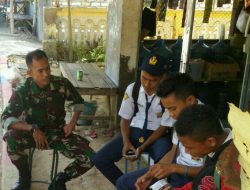 Cegah Peredaran Narkoba secara Dini, Koramil Ambunten Aktif Komsos Bersama Pelajar Wilayah Teritorialnya 