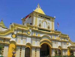 Proyek Payung Raksasa Depan Masjid Jamik Sumenep, Menghilangkan Nilai Sejarah