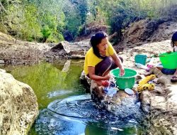 Beberapa Desa Di Landa Kekeringan Air