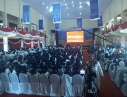 Ribuan Undangan Siap Menyambut Kedatangan Bapak Jokowi