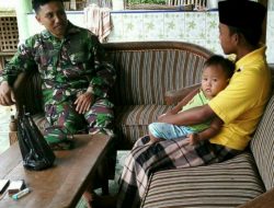 Bersama Babinsa  Ganding, Tingkat Kerjasama Wujudkan Situasi Aman dan Kondusif