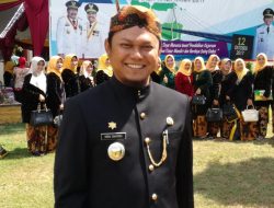 Camat Masalembu Sumenep Komitmen Maksimalkan Pelayanan Berbagi Tugas