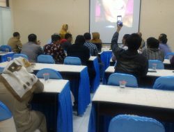 Insiden Imunisasi Defteri, Puluhan Aktivis Geruduk Kantor Dinkes Pamekasan