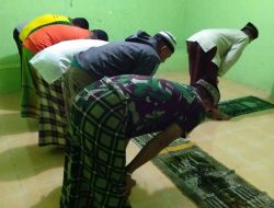Babinsa Safari Sholat Subuh Bersama Warga di Musholla AL-IHKLAS, Koramil 0827/05 Lenteng