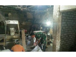 Babinsa Koramil 16/Gapura Tinjau Kelayakan Tempat Penggilingan Mesin Padi