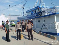 Danramil Beserta Anggota Ramil 19/Kangean Dampingi Bakti Sosial