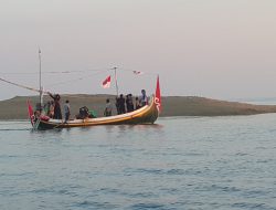 Keindahan Gundukan Pasir Pulau Gili Raje Punya Sejarah Kelabu