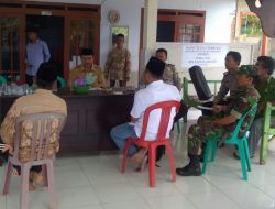 Komsos Babinsa Angon-angon Jelang Peringatan HUT RI ke-73