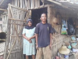 Ironis! Munari Warga Manding Hidup Miskin Digubuk Bambu Tidak Dapat PKH