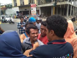 Aksi KSPB-FSEDAR Solidaritas Buruh di PHK Sepihak, Berakhir Ricuh