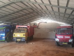 Uang Upah “Kuli” Bongkar Muat PT Garam Kalianget Disoal