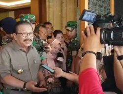 Gubernur Jatim Bersama Pangdam V Brawijaya Kunjungi Korban Gempa ke Sapudi
