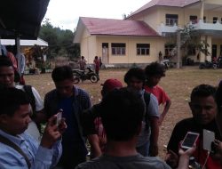 Mahasiswa Demo, Pertanyakan Legalitas Kampus STAI Sanana 