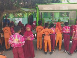 Sosilaisai Si-Mokos di SDN Kalianget Barat V Wilayah Binaan Ramil Kalianget