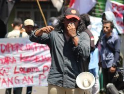 Formal-Mu Gelar Aksi ke Polda Malut Kasus Proyek Lapen Senilai Rp18 Miliar