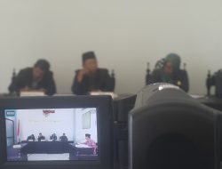 Sidang Ajudikasi Sengketa Informasi Tergugat dan Penggugat Mangkir
