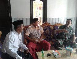 Ciptakan Keharmonisan, Babinsa Dan Ketua RW Bina Keakraban Pererat Silaturahmi