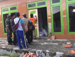 Kasdim 0827 Tinjau Lokasi Gempa Berkekuatan 4,5 SR di Pulau Raas