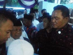 Ratusan Pendukung Prabowo-Sandi Halangi KH Ma’ruf Amin Ziarah Makam Leluhurnya