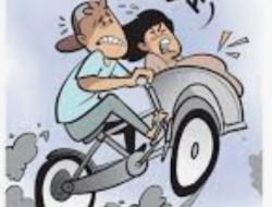 Diatas Becak Motor, Fitriya Asal Prenduan Melahirkan Bayi