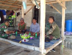 Babinsa Koramil 0827/18 Kangean Jalin Sarana Sinergitas Melalui Komsos Dengan Warga Binaan