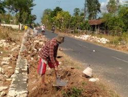 Pekerjaan Proyek Peningkatan Jalan Raya Lenteng Disoal, PU Bina Marga Diminta Turun