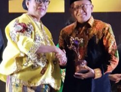 Bupati Sumenep Terima Penghargaan KLA Pratama 2019