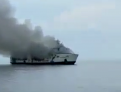 KM Nusantara Rute Surabaya-Balikpapan Terbakar di Perairan Masalembu