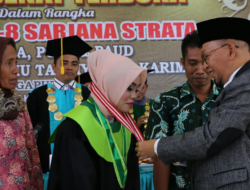 Bupati Sumenep Hadiri Prosesi Wisuda Sarjana STIT Al-Karimiyyah