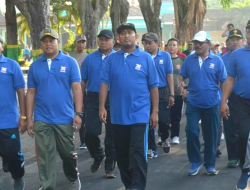 Menjauhi Kegiatan Negatif, Wabup Sumenep JJS Bersama Ribuan ASN dan Masyarakat