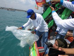 Pesta Tahunan Warga Nelayan di Sumenep Dengan “Rokat Tasek”
