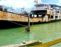 Bangkai Kapal DBS II Jadikan Monumen “Produk Gagal”