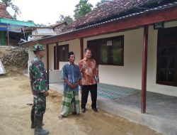Babinsa Koramil 0827/09 Pragaan Karya Bhakti RTLH