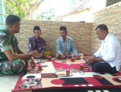 Babinsa Koramil 0827/07 Guluk-Guluk, Giat Komsos Perangi Civid-19