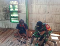 Babinsa Koramil 0827/19 Sapeken Kerja Bhakti Sosial