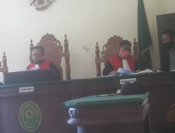 Sidang Terdakwa Kades Longos Membacakan Pembelaan, Tuntutan JPU Terbukti Bersalah