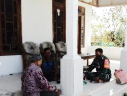 Komsos Tugas Rutin Babinsa Koramil Saronggi