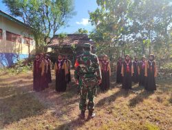 Babinsa Koramil Sapudi Dipercaya Melatih Kedisiplinan Baris Berbaris Siswa