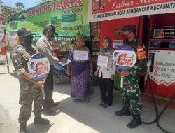 Cegah Penyebaran Covid-19, Babinsa Giligenting, Giat Patroli di Tempat Keramaian