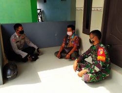 Babinsa Rubaru Komsos Ciptakan Keharmonisan Dengan Warga