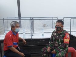 Sosialisasi Penerapan Protokol Kesehatan, Babinsa Kota Komsos Dengan Warga