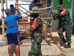 Tingkatkan Keamanan, Babinsa Lenteng Ajak Masyarakat Mengaktifkan Siskamling