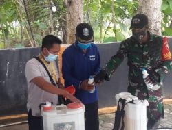 Babinsa Kota Dampingi Penyemprotan Disinfektan
