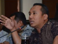 Ketua Komisi I: Pelantikan Kades Momentum Perkuat Nilai-nilai Pancasila di Masyarakat