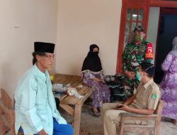 Wujudkan Kemanunggalan TNI Dengan Rakyat, Babinsa Manding Rutinitas Komsos