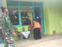 Babinsa Koramil 0827 Kota, Dampingi Tim Puskesmas Tracing Kontak Dengan Pasien Covid