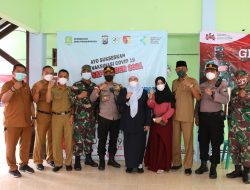 Didampingi Kasdim 0827 Sumenep, Wabup : “Vaksin Bukan Untuk Mengobati Tapi Untuk Mencegah”