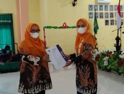 Misi Perkembangan Usia Dini, Bunda Nia Kurnia Fauzi Lantik Pengurus Forum PAUD Kabupaten Sumenep