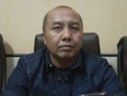 Demo Kadisdik Sumenep Terlalu “Dini”, Legislator: Beri Kesempatan Bekerja